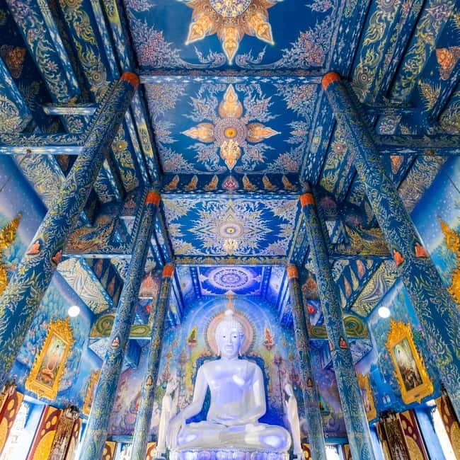 Chiang Mai: Chiang Rai Famous Temples & Hot Springs Day Trip - Mae Kachan Hot Spring: a useful first break