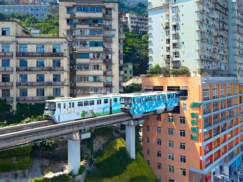 Chongqing: Active Wellness, Monorail, and Hidden Gems Tour - Eling Park and the art of a Chinese garden