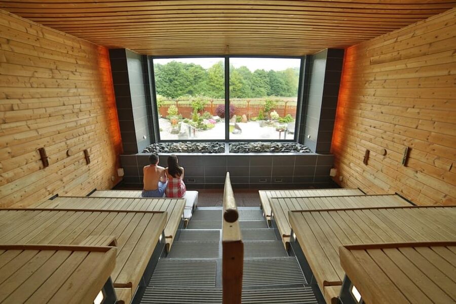 Cologne: 1-day ticket for the Aqualand adventure pool including sauna world - A full day beneath Aqualand’s glass dome