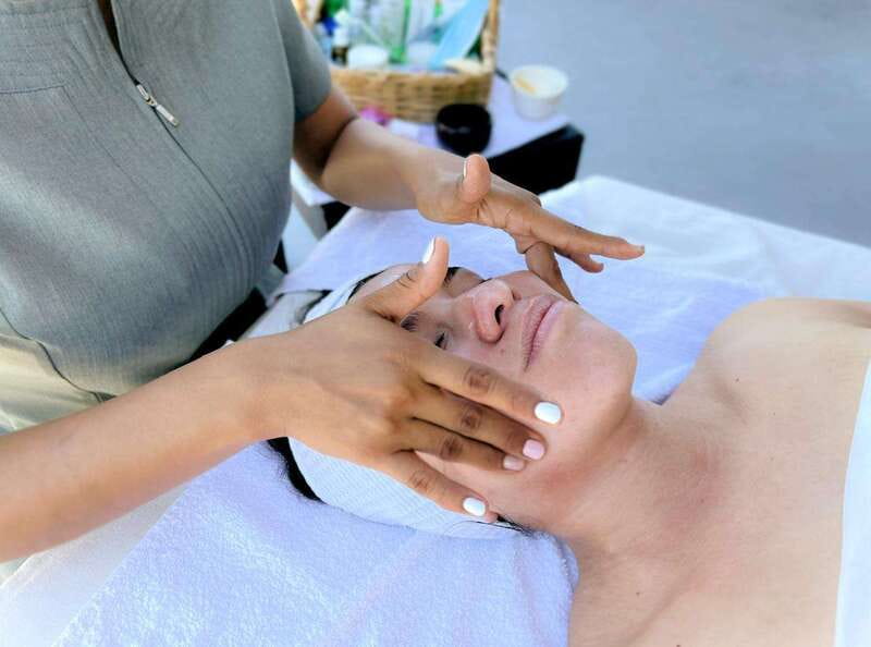 Coral Massage: Relaxing or Relieving to Choose - What $70 means in Puerto Escondido