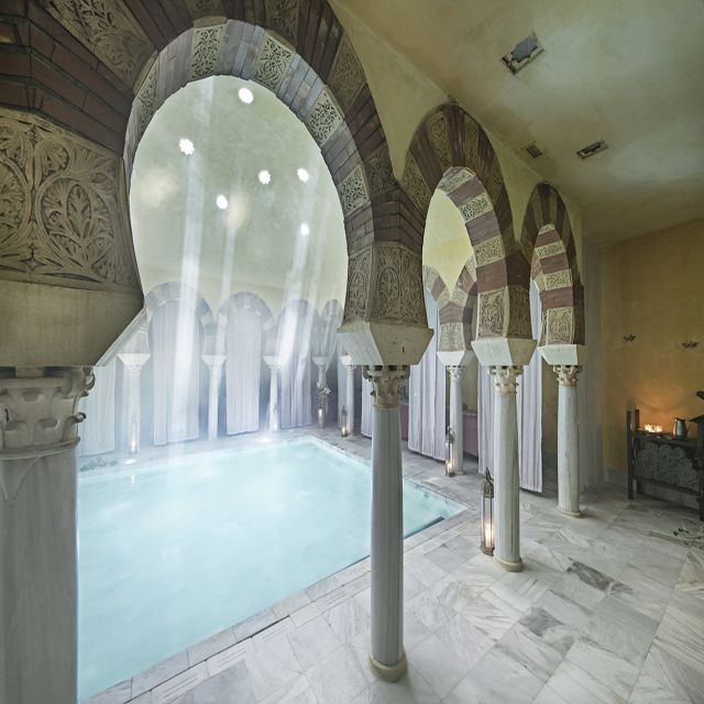 Córdoba: Hammam Al Ándalus Entry Ticket w/Optional Massage - Who will enjoy Hammam Al Ándalus most