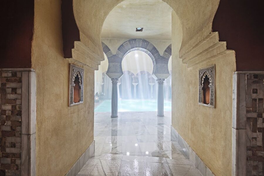 Córdoba: Hammam Al Ándalus Entry Ticket w/Optional Massage - A Moorish-style pause in the heart of Córdoba