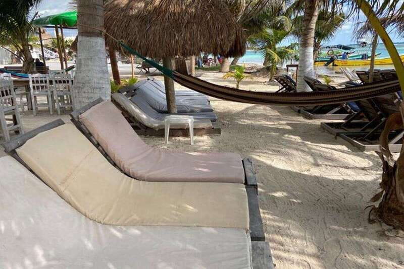 Costa maya : Beach Club Experience + relaxing massage - Your reserved lounger and beach time