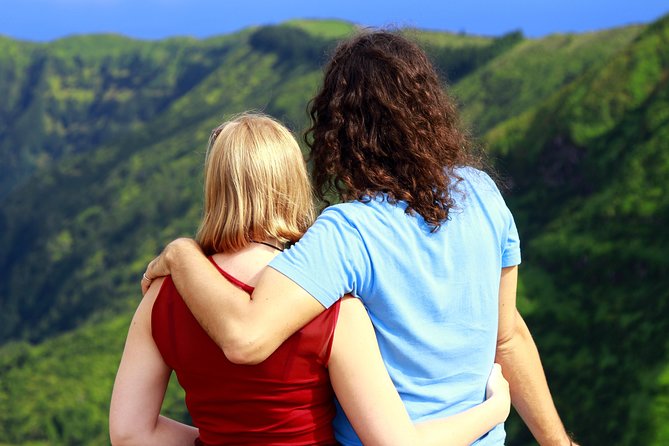 Couples PRIVATE Hybrid 4X4 Tour - Furnas (Inc Hot Springs and 3 Course Lunch) - Lagoa das Furnas and the Gothic chapel