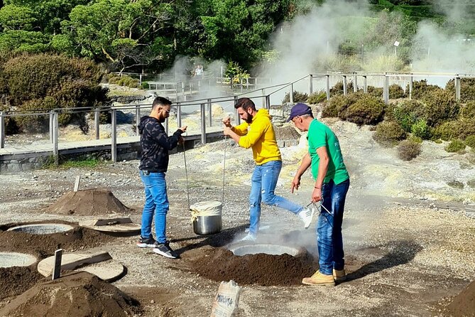 Couples PRIVATE Hybrid 4X4 Tour - Furnas (Inc Hot Springs and 3 Course Lunch) - Gorreana tea and the North Coast