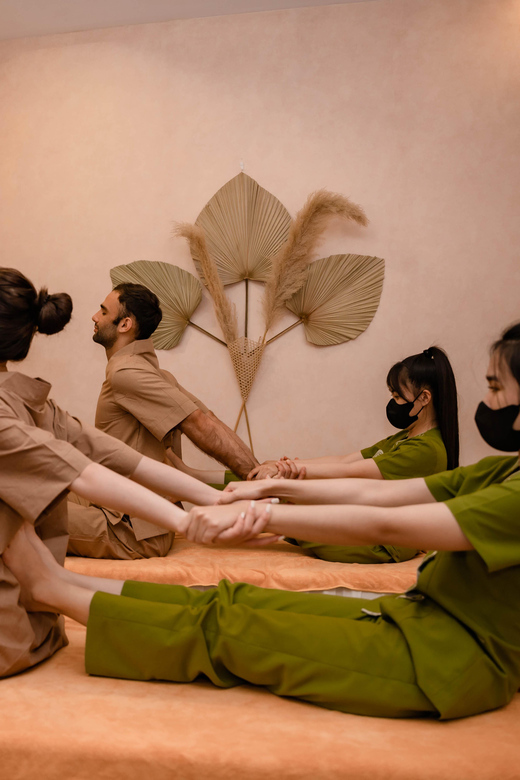 Da Nang: 60 minutes Herbal Massage (FREE PICK-UP for 2pax+) - Why couples may find this especially convenient