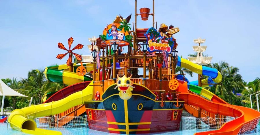 Da Nang: Mikazuki Water Park 365 with Onsen E-Ticket - The onsen is the best counterpoint to the noise