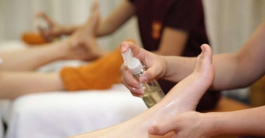 Da Nang: Relax with 60 minutes Foot Massage - What the Included Extras Add