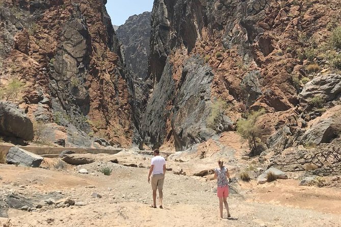 Day Trip to Wadi Bani Awf,Balad Sayt,Nakhal Fort-Hot Spring - Balad Sayt, a village framed by mountains