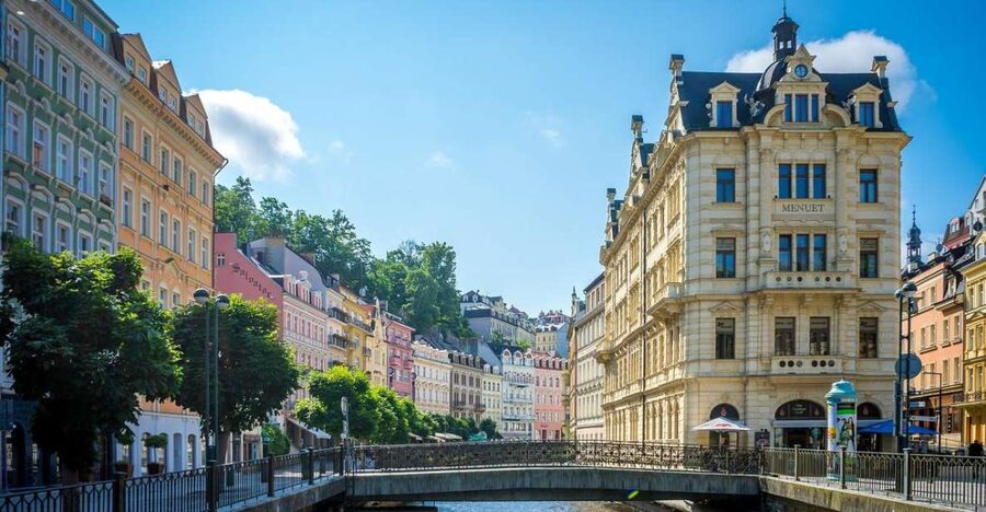 Daytrip from Prague to Karlovy Vary (Hot Springs Area) - Karlovy Vary’s springs and colonnades