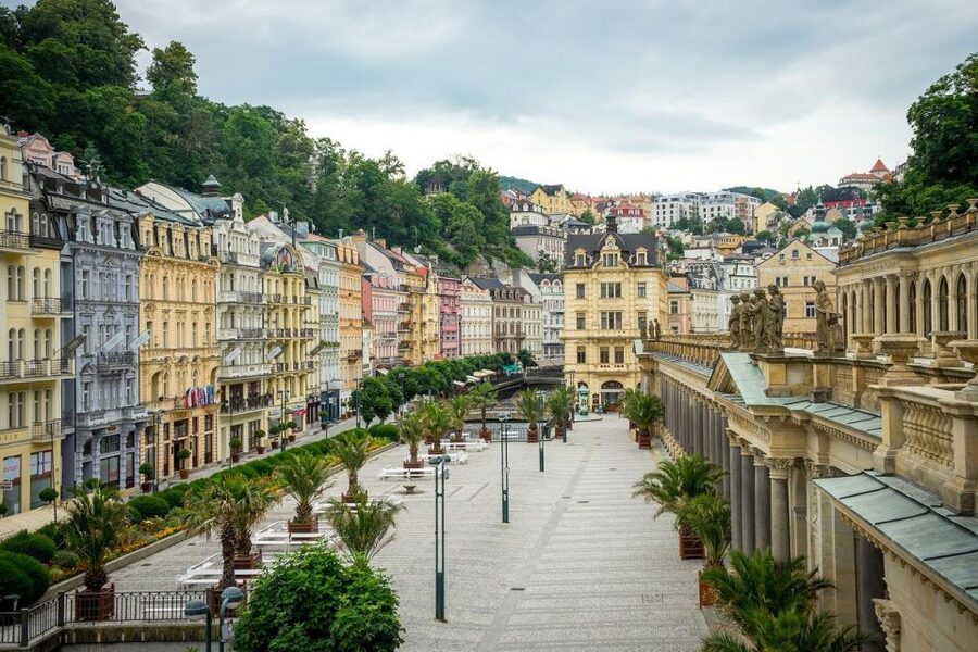Daytrip from Prague to Karlovy Vary (Hot Springs Area) - Leaving Prague in a private van