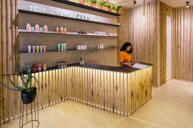 Deep Tissue Massage and continue visiting - Why the spa setting matters after sightseeing