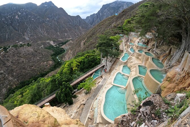 Early & Express Tolantongo Hot Springs - Pickup across central Mexico City
