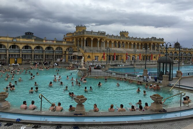 Entrance to Szechenyi Spa in Budapest - How to handle the ticket and entrance problem
