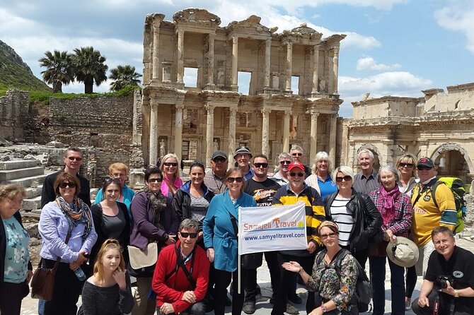 Ephesus Private Tour and Lunch from Kusadasi. Turkish Bath opt. - A Turkish lunch with a carpet lesson attached