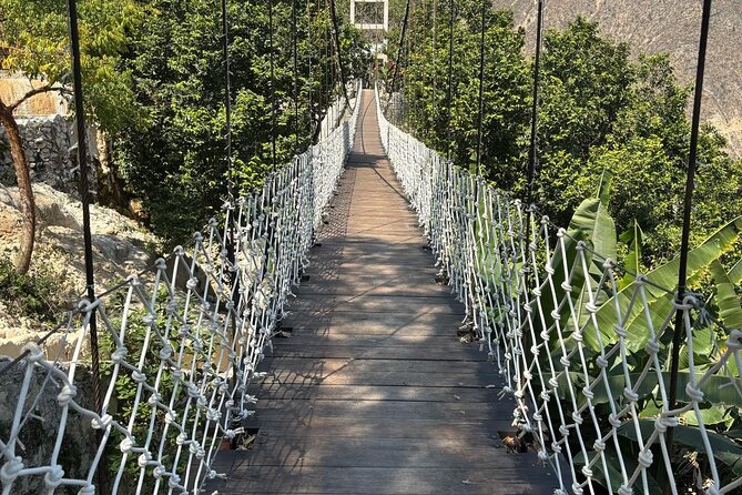 Exclusive Full-Day Tolantongo & La Gloria Hot Springs Adventure - Who should book the $149 experience?