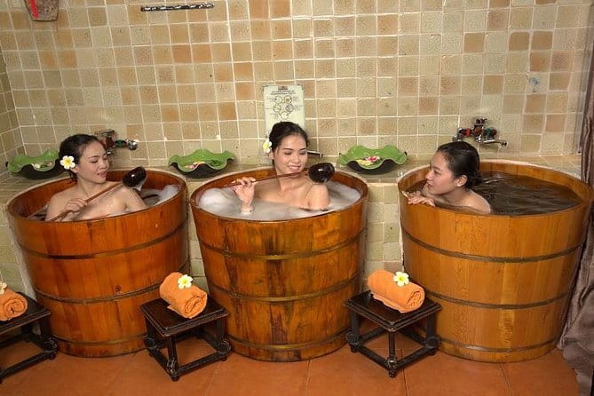 Experience Asian Style Full Body Massage Therapy - What to keep in mind before you go