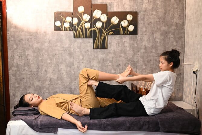 Experience Asian Style Full Body Massage Therapy - Thai massage, Vietnamese massage, or bamboo treatment?