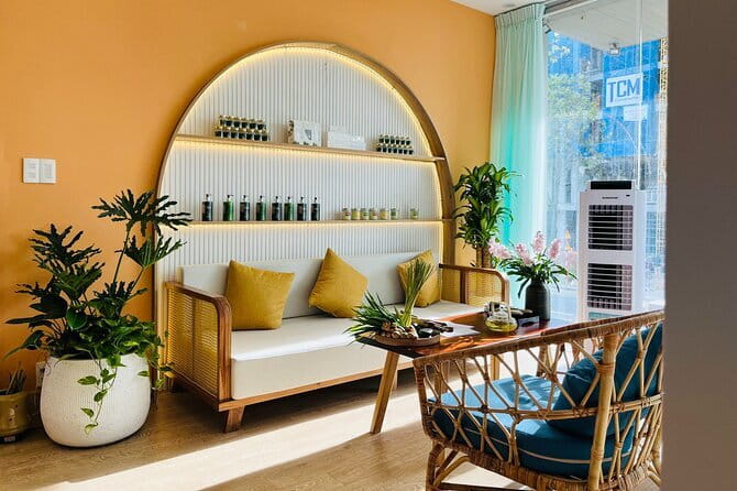 Four-Hands Harmony (Perfect · Synchronized · Flow) - The Spa Atmosphere and Staff Service