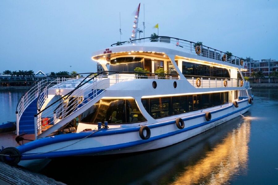 From Hanoi: Ha Long Bay Luxury Cruise Day Tour with Jacuzzi - What the $63 day cruise really gives you