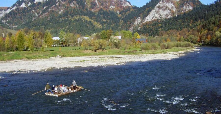 From Krakow: Dunajec River Rafting with Thermal Baths option - From Krakow to the Pieniny Mountains