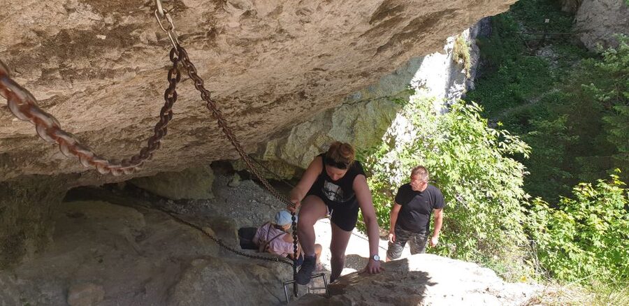 From Krakow: Hiking in the Tatra Mountains and Thermal baths - The Dragon’s Den choice