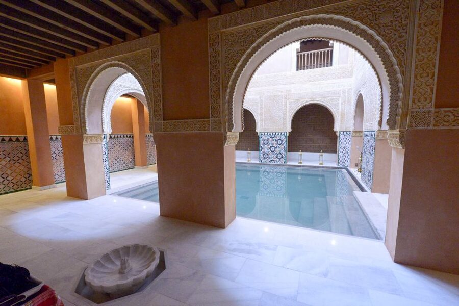 From Malaga: Hammam Bath, Kessa and Relaxing Massage Tour - The 15-minute kessa scrub on heated stone