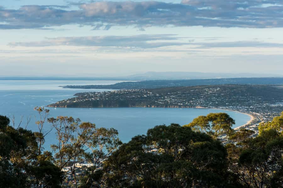 From Melbourne: Peninsula Hot Springs & Bathing Boxes Tour - What is included for $130