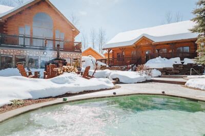 From Montreal: Natur’Eau Spa Day Trip with Admission Ticket