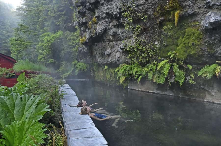From Pucón: Geometric Hot Springs - Reaching the Aihúe ravine