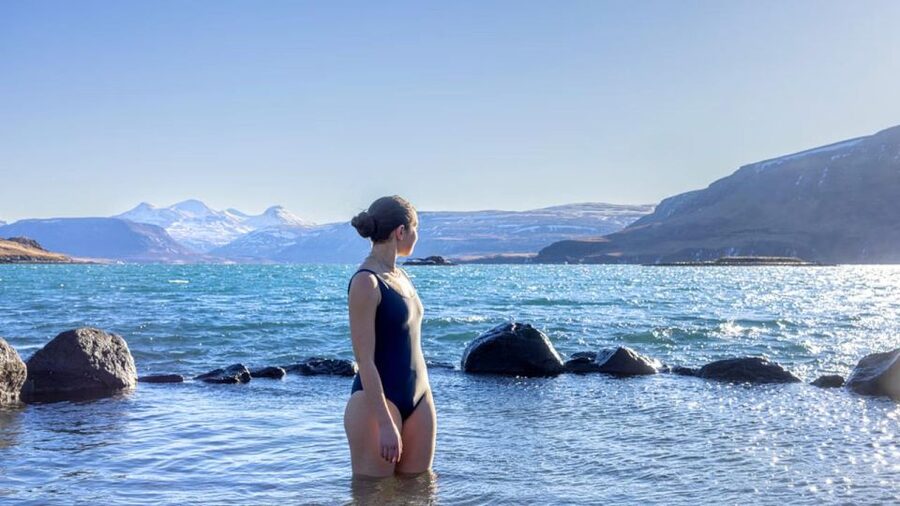 From Reykjavík: Golden Circle Route & Hvammsvik Hot Spring - Kerið Crater and its blue-green lake