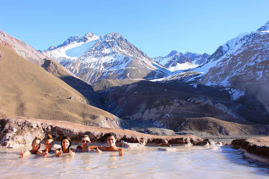 From Santiago: Maipo Canyon Volcano and Hot Spring Tour - From Santiago to the high country of Cajón del Maipo