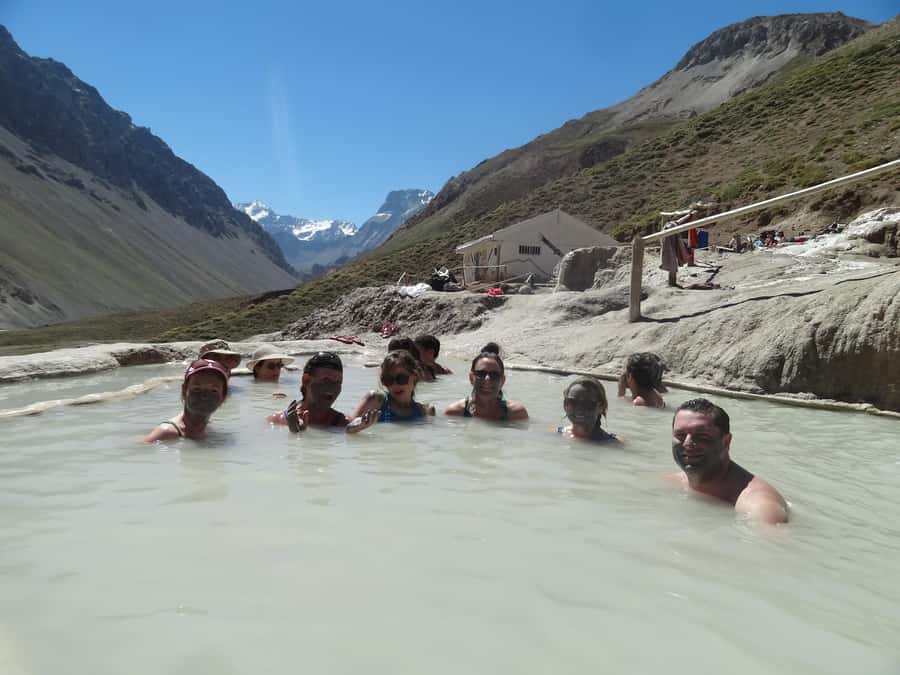From Santiago: Maipo Canyon Volcano and Hot Spring Tour - A mountain lunch with wine near the river