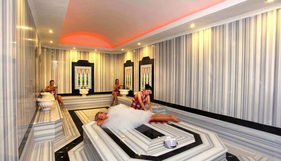 From Side Turkish Bath: Full-Body Peeling & Relaxing Massage - A short rest, then 20 minutes of oil massage
