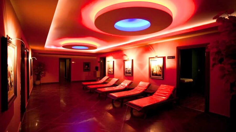 From Side Turkish Bath: Full-Body Peeling & Relaxing Massage - Timing, language, and access