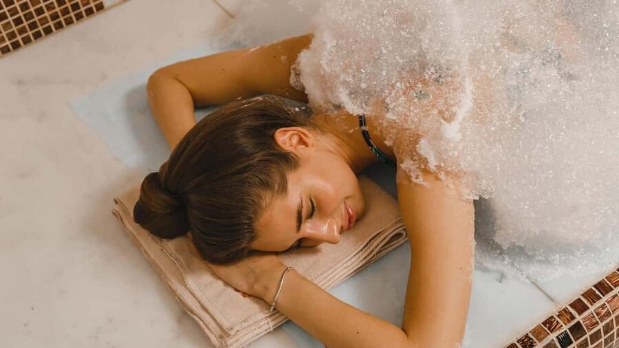 From Side Turkish Bath: Full-Body Peeling & Relaxing Massage - Arriving, changing, and getting ready
