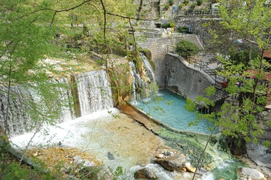 From Thessaloniki: Pozar Thermal Springs and Edessa - Lunch, local products, and free time