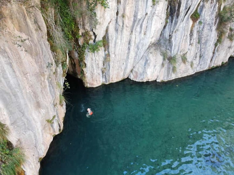 From Valencia: Hot Springs + Waterfalls + Surprise Stop - Three hours beside the Montanejos spring