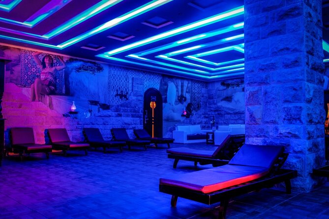 Full Body Massage 1 hour with Steam,Jacuzzi and Sauna in Hurghada - Using the jacuzzi, sauna, and steam room