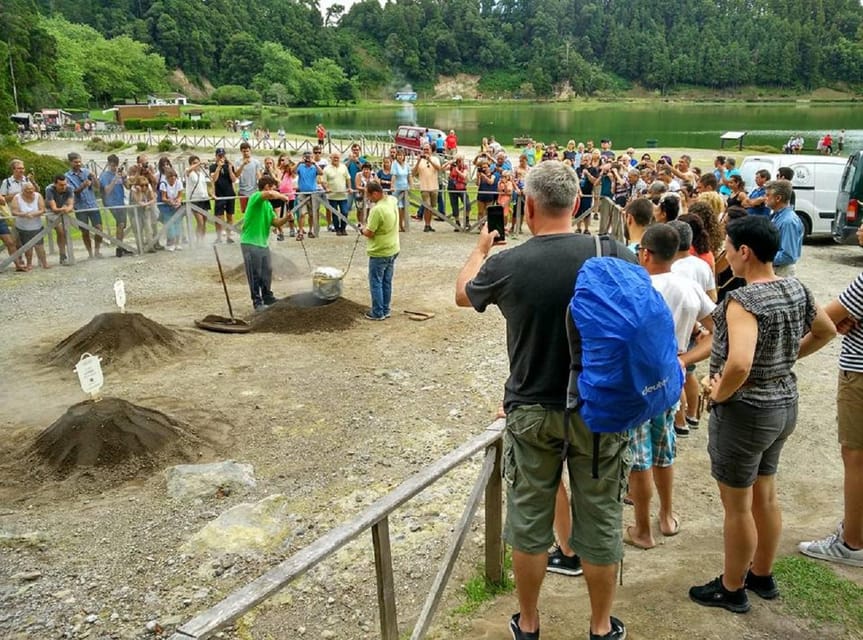 Full day Furnas | Hotsprings | Thermal Baths | Tea Factory - Caldeiras and the smell of sulfur