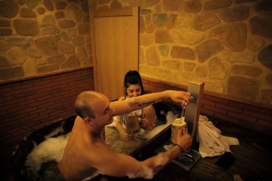 Granada: Beer Spa Experience with Tastings and Snacks - Finishing on a barley bed