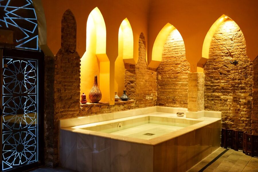 Granada: Hammam Experience with Massage at Baños de Elvira - Is $59 good value?