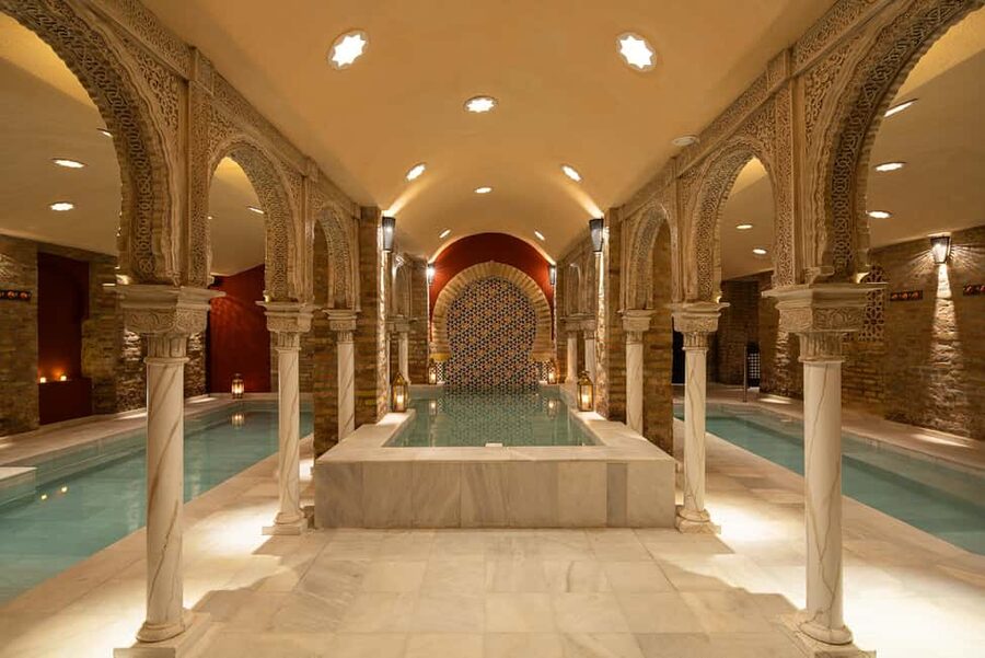 Granada: Traditional Bath in the Nasrid Palace Hammam - A calm Arab bath in the middle of Granada