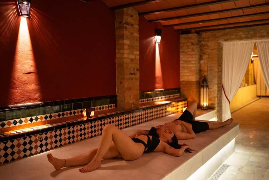 Granada: Traditional Bath in the Nasrid Palace Hammam - The Turkish bath prepares you for treatment