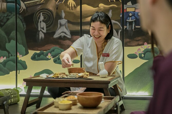 Hands-on Authentic Thai Massage Workshop - Ending with Thai drinks and snacks