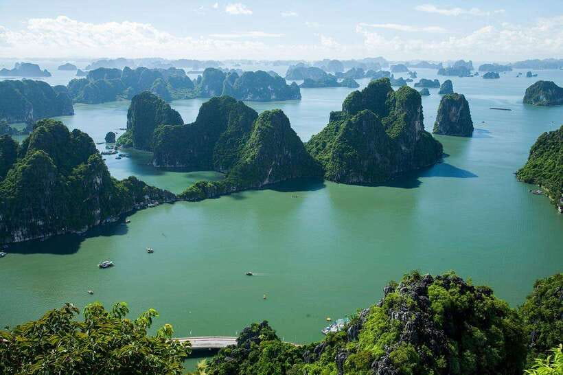 Hanoi: 5-Star Halong Bay Cruise with Lunch, Jacuzzi & Party - Key points to know before booking