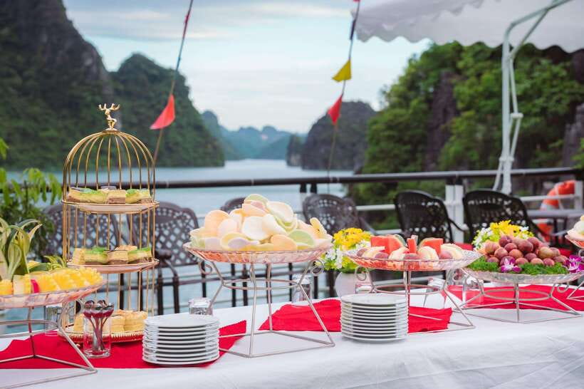 Hanoi: Ha Long Bay Day Tour - Apollo Cruise, Jacuzzi, Buffet - Sunset snacks on the return cruise