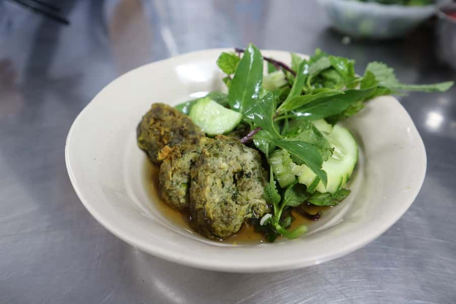 Hanoi: Michelin Guide Street Food Tour with Spa Experience - Should you book it?