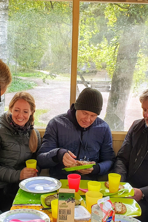 Helsinki: Bike or E-Bike Tour, BBQ, Sauna, Parks, and Forest - Learning the rules before the Finnish sauna