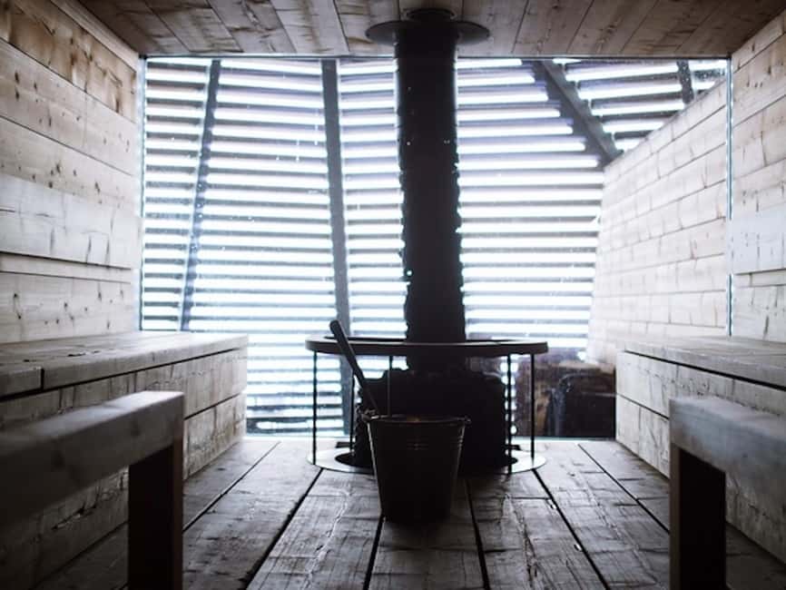 Helsinki: Löyly Sauna Entry Ticket - Choosing between the smoke sauna and wood-burning sauna